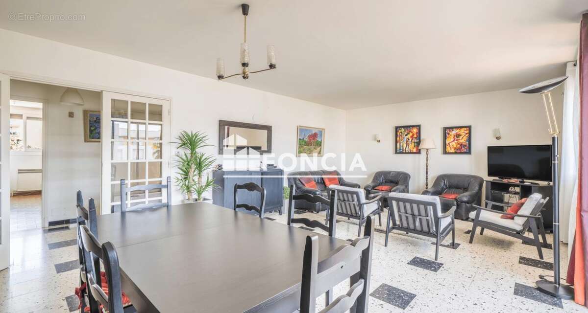 Plus de 100m2 rien que pour vous ! - photo 2
