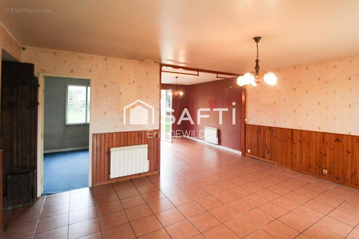 Photo 3 - Maison à ISIGNY-LE-BUAT