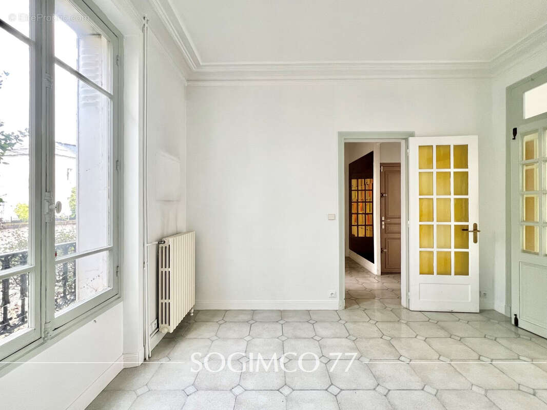 Maison à LAGNY-SUR-MARNE