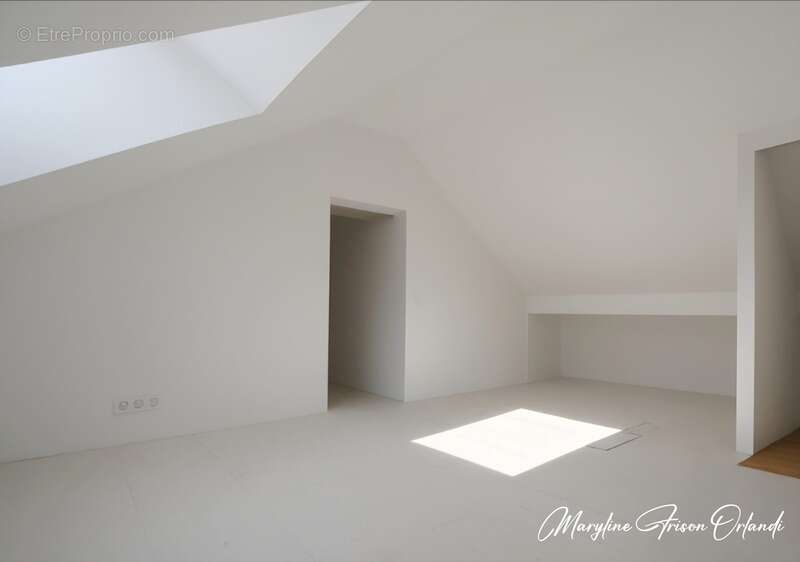 Appartement à GRESY-SUR-AIX