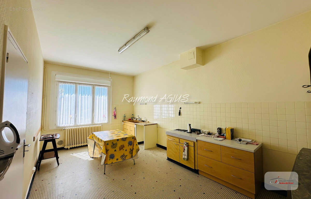 Maison à SAINT-ANTOINE-DE-BREUILH