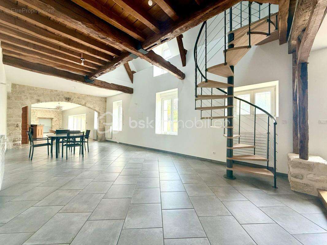 Maison à VILLERS-SAINT-SEPULCRE