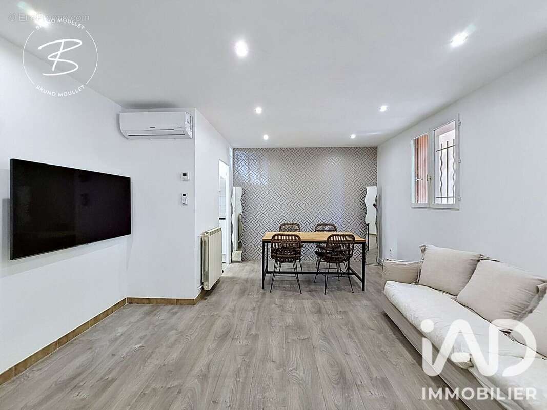 Commerce 54 m² à Toulon  - photo 2