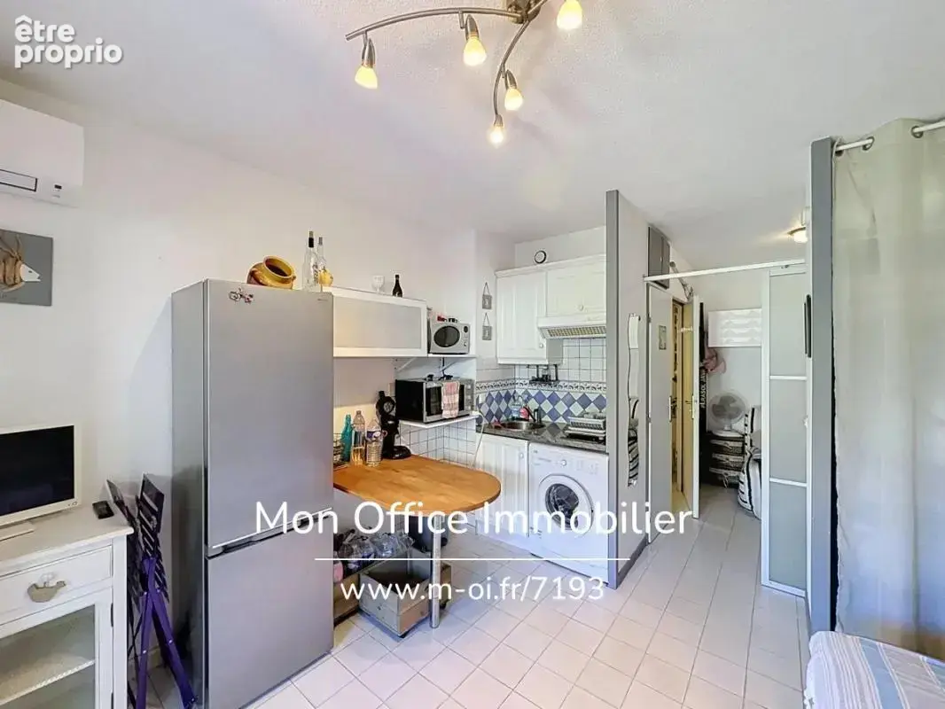 Référence : 7193-les - studio avec terrasse et parking dans résidence calme avec piscine à cavalaire sur mer - photo 3