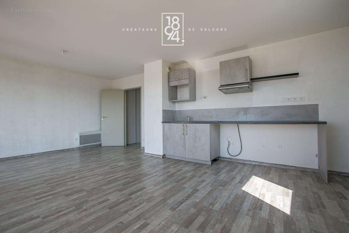 Appartement recent t3 64 m 2 terrasse sud place de parking - photo 6