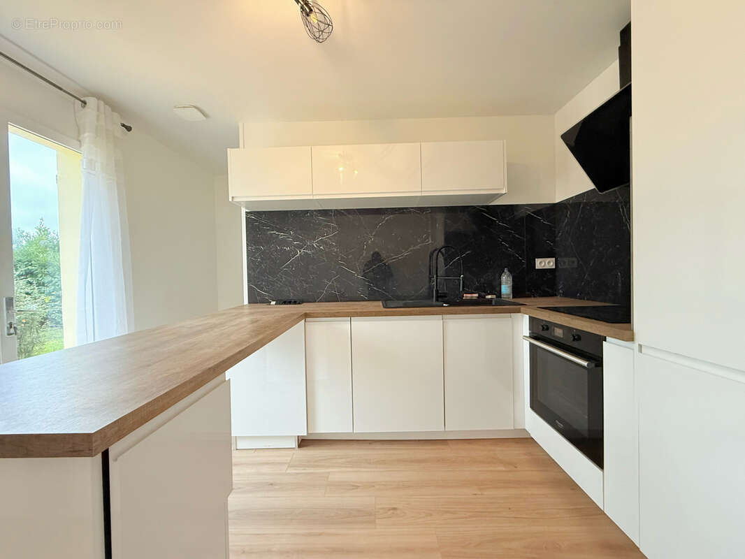 Maison à SAINT-DOULCHARD