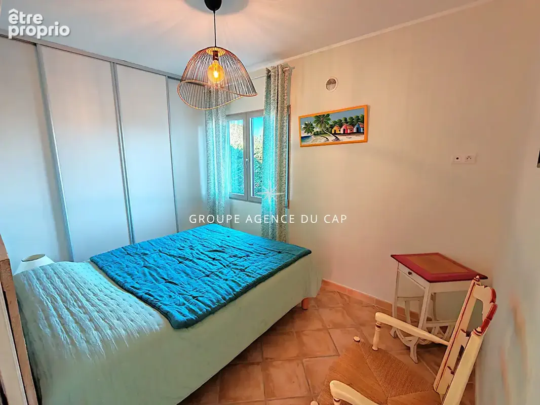 A vendre villa 7 pieces 4 chambres piscine appartement independant proche centre ville et bord de mer a saint aygulf - photo 18