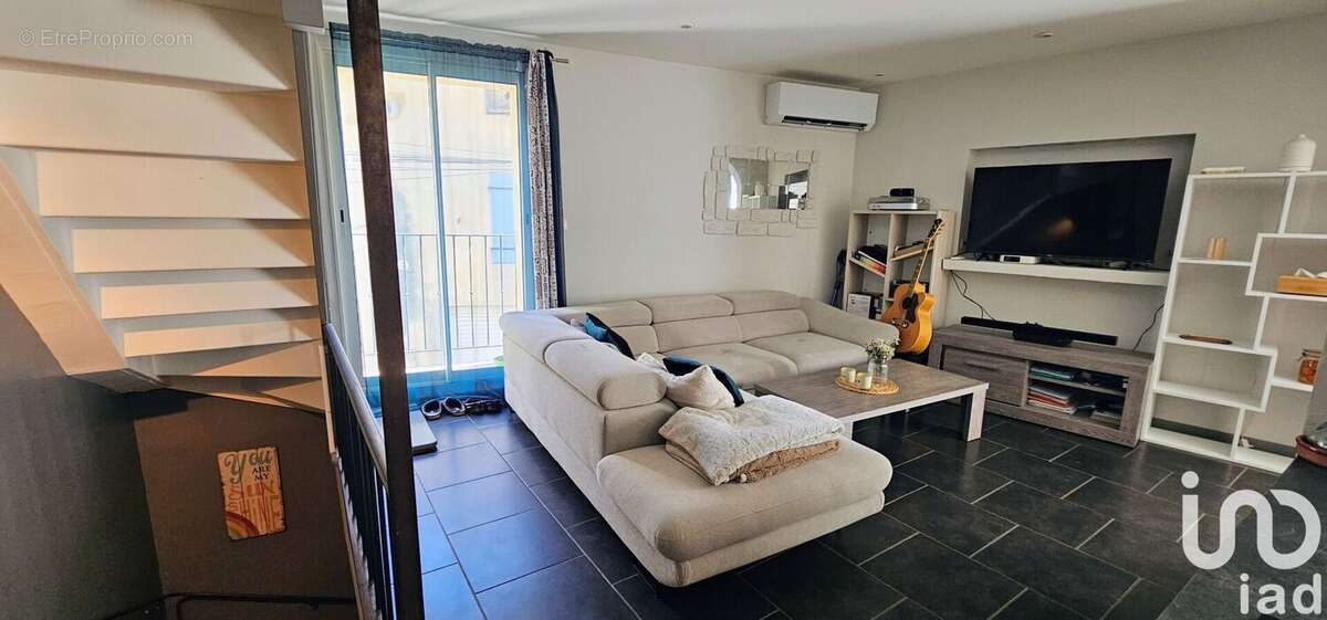 Photo 2 - Maison à SORGUES