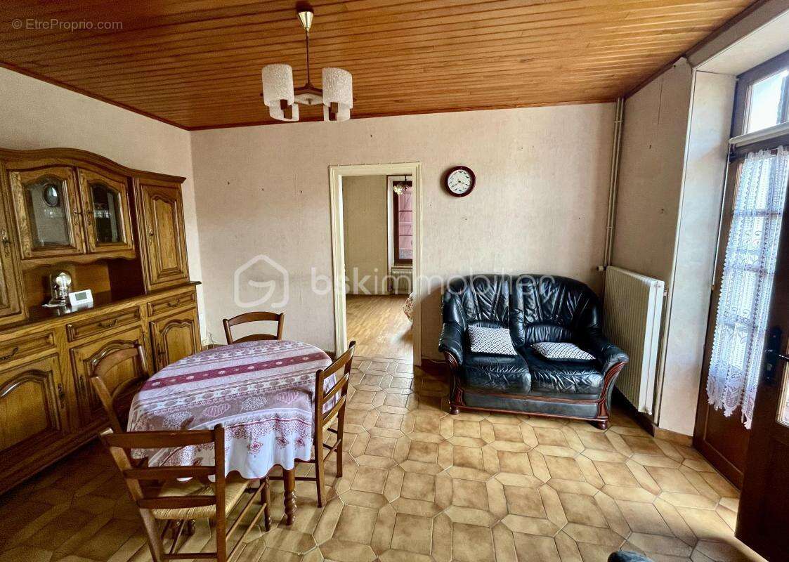 Maison à DAMMARIE-LES-LYS