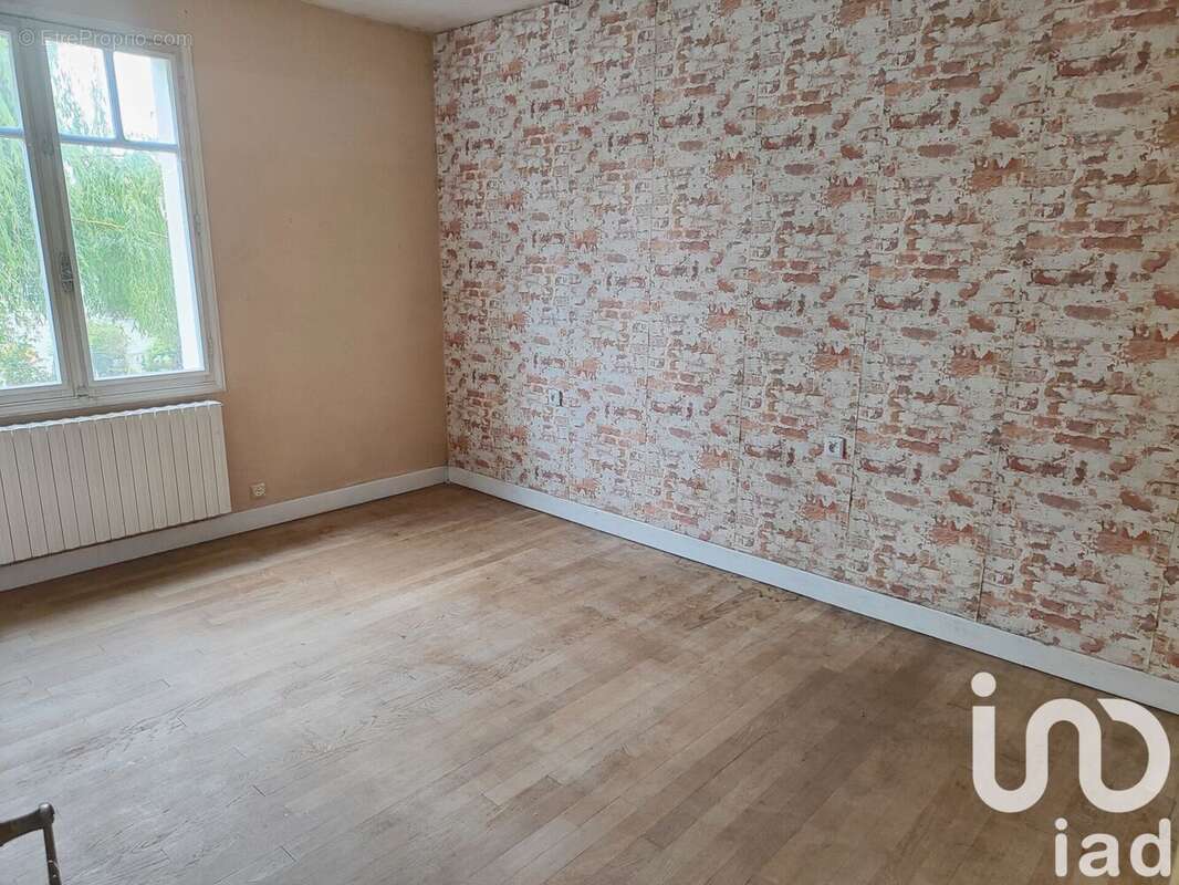 Photo 6 - Maison à CHABANAIS