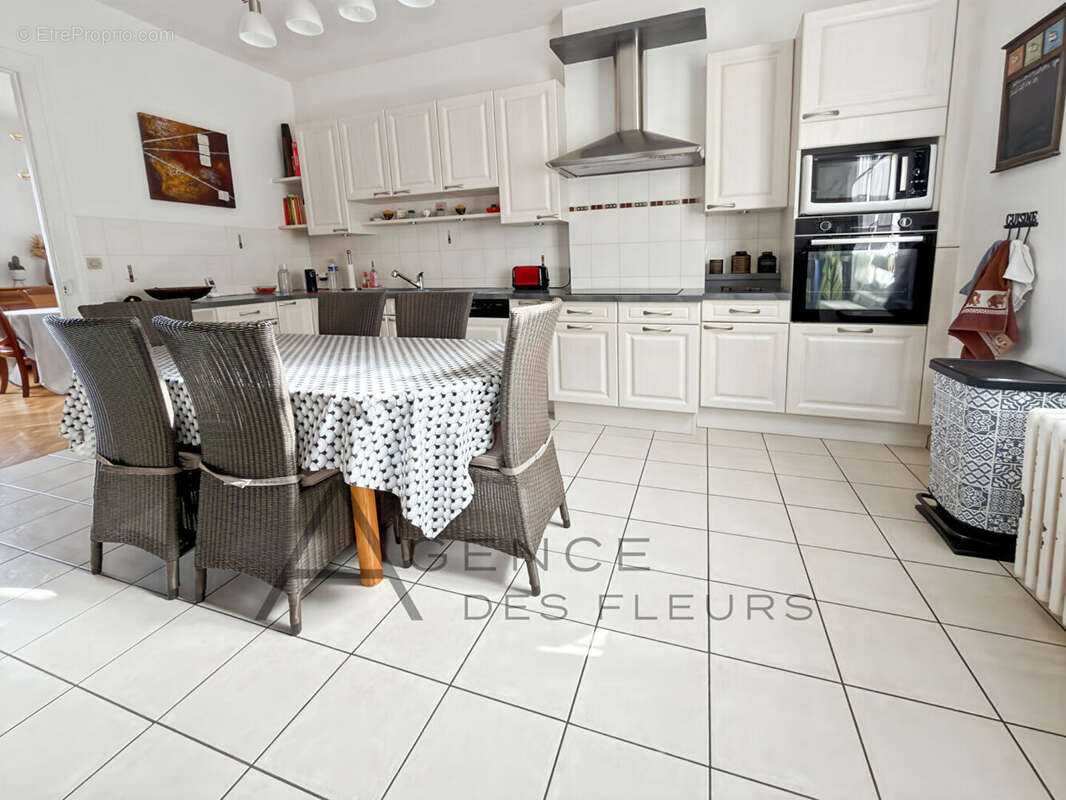 Maison à ELBEUF