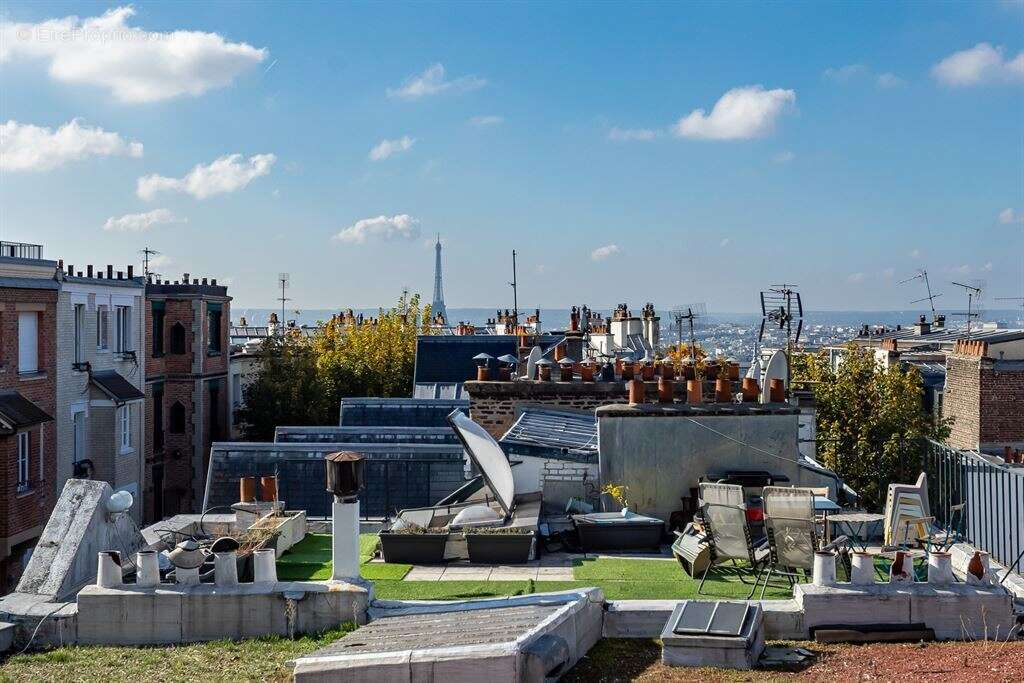 Appartement à PARIS-18E