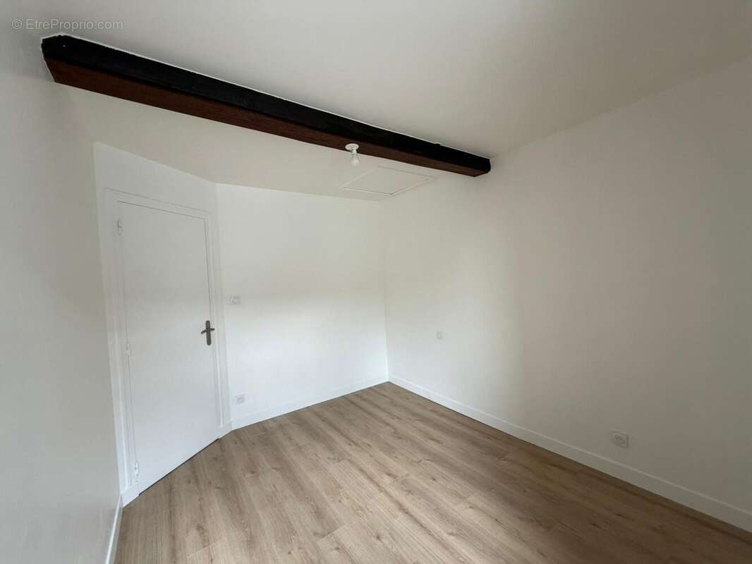Appartement à JANZE