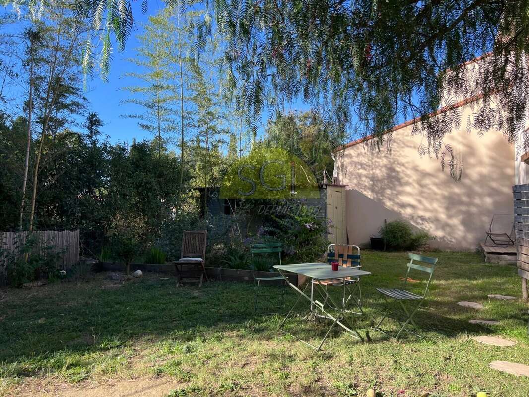 Maison à SAINT-GENIS-DES-FONTAINES