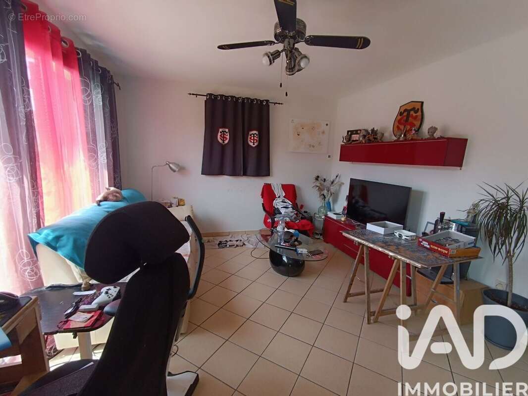 Photo 3 - Maison à SAINT-HILAIRE-DE-LUSIGNAN