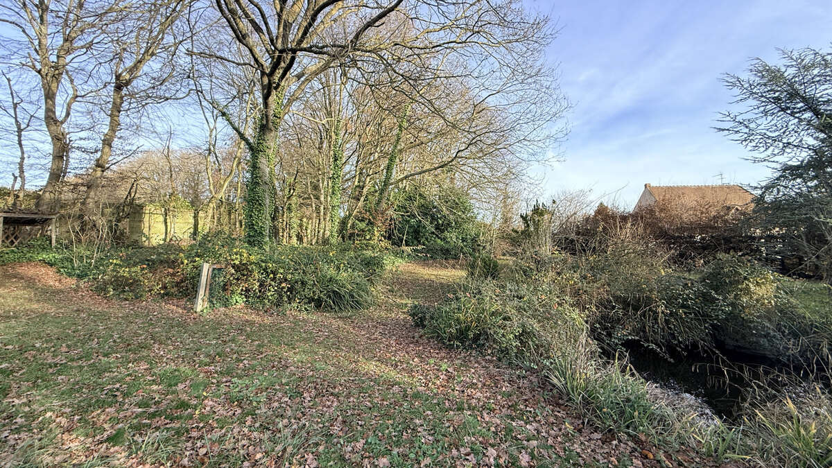 Terrain à AUTOUILLET