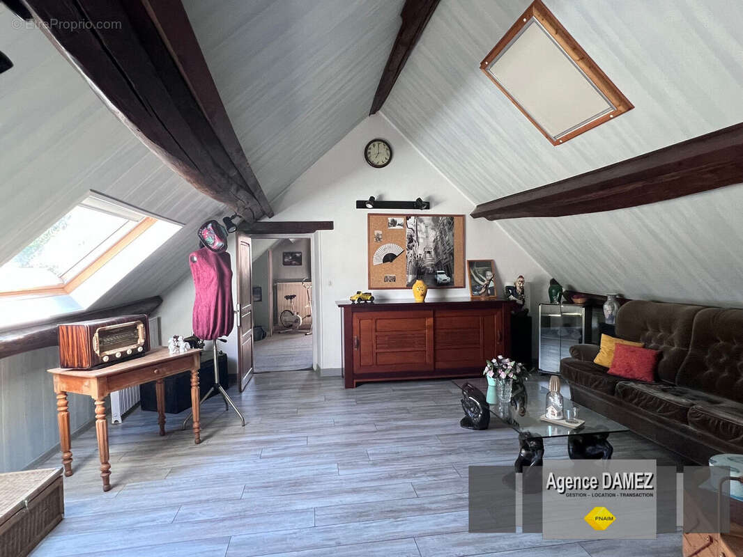 SAINTE-MESME, Maison ancienne de caractère, 151 m², Terrain arboré de 1 590 m² - photo 13