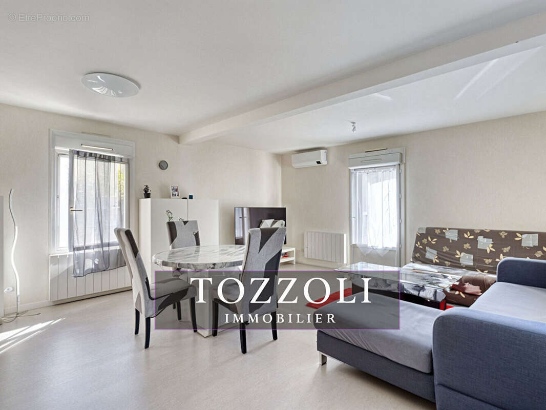 Appartement à VILLEFONTAINE