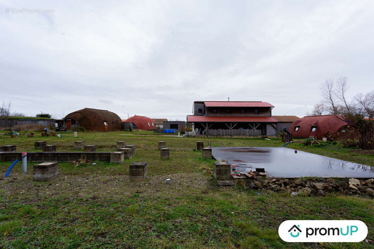 Terrain à BERNAY-SAINT-MARTIN