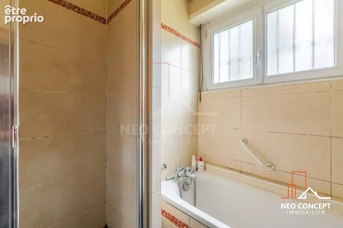 Beau 3 pièces de 69,15 m2 loi carrez avec garage, cave et terrasse sis Rue du Rhin Tortu / STRASBOURG. - photo 10