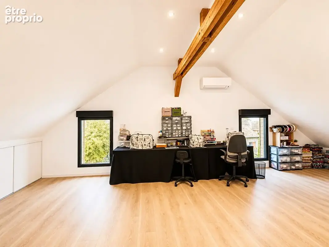 Coup de coeur pour cette maison rénovée de 200m² au sol, jardin de 300m² environ - photo 13