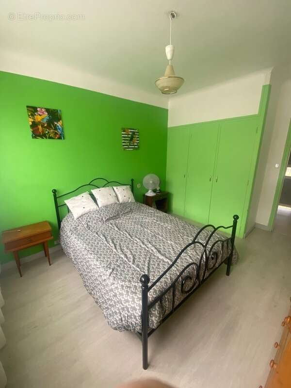 Maison à DECAZEVILLE