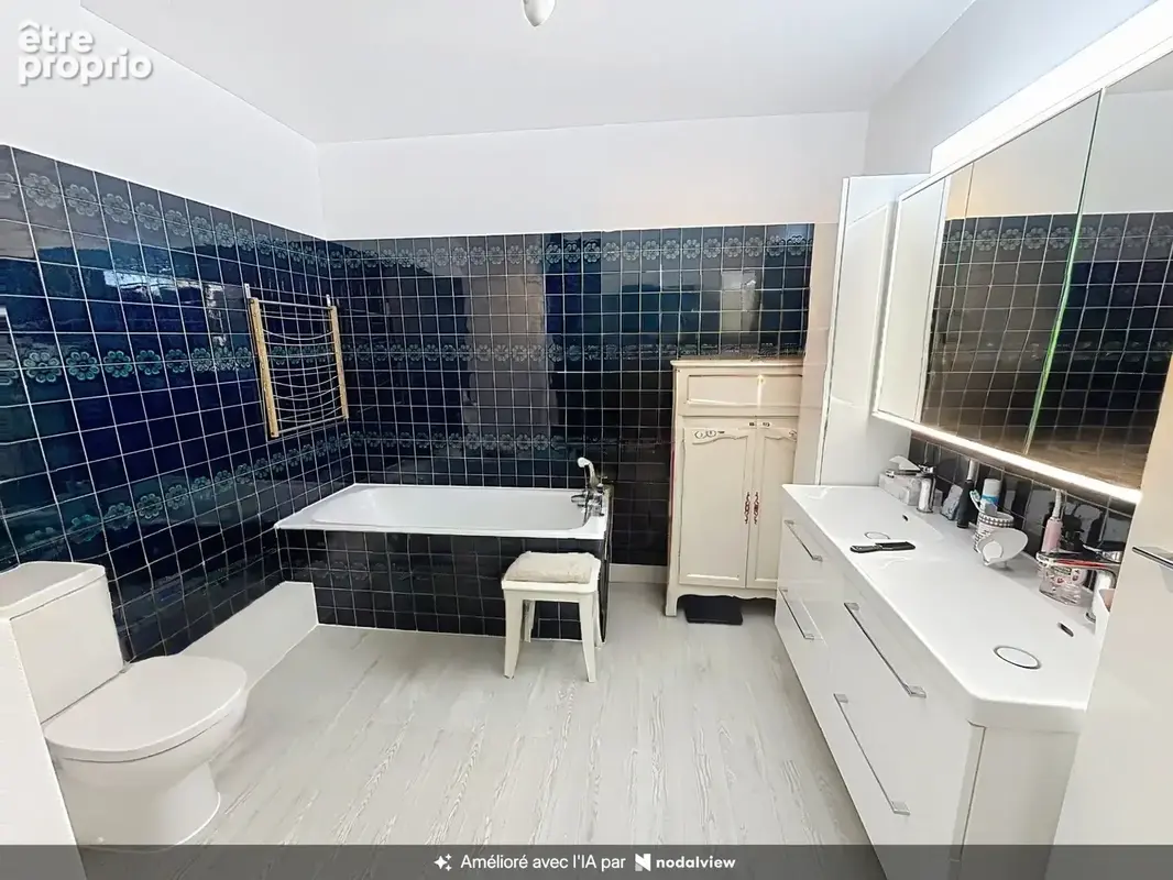 Appartement à vendre 5 pièces, balcon REIMS HYPER CENTRE (51) - photo 11