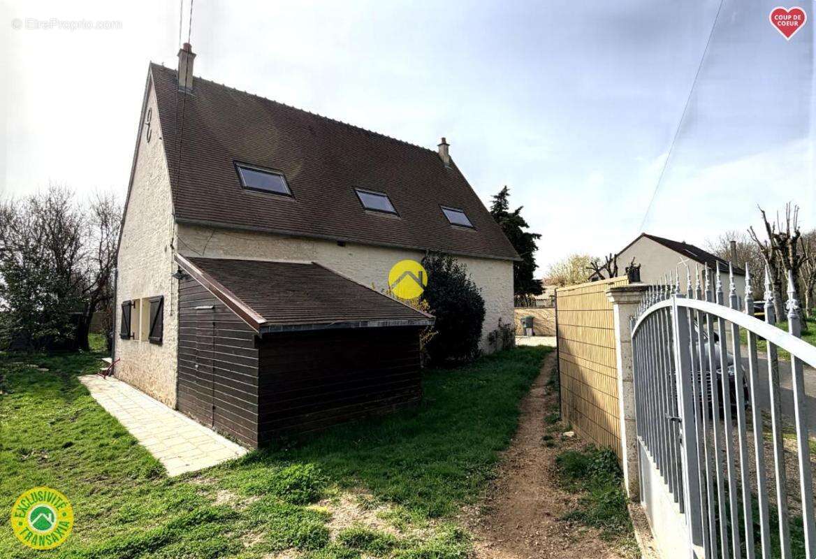 Maison à CHATEAUNEUF-SUR-CHER