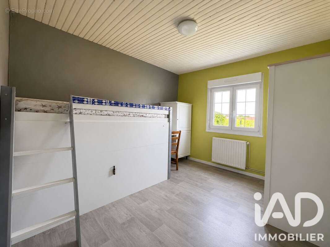 Maison 91 m² à Avroult  - photo 8