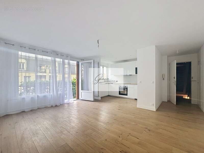 Appartement à LE PERREUX-SUR-MARNE