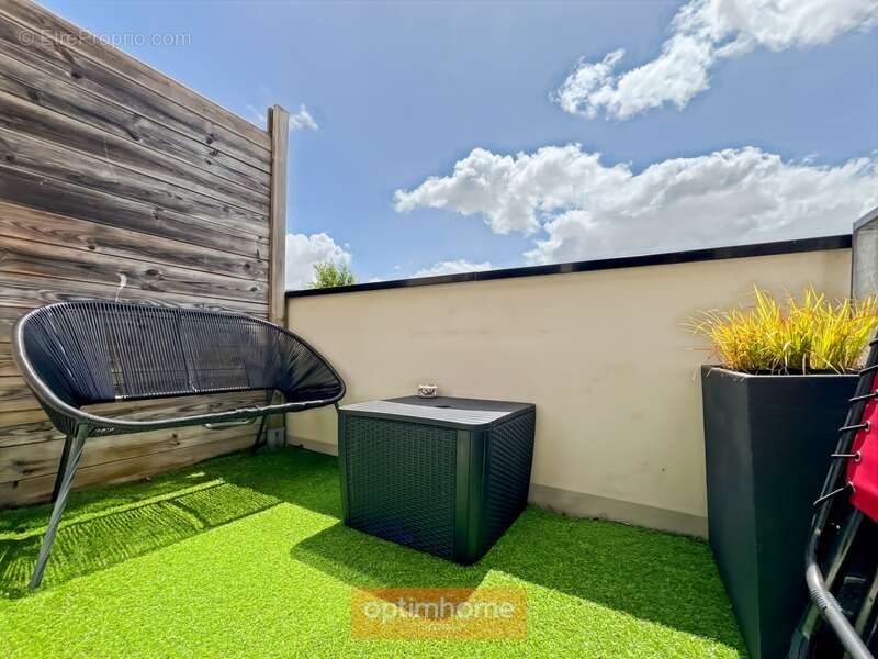 Appartement à VEZIN-LE-COQUET