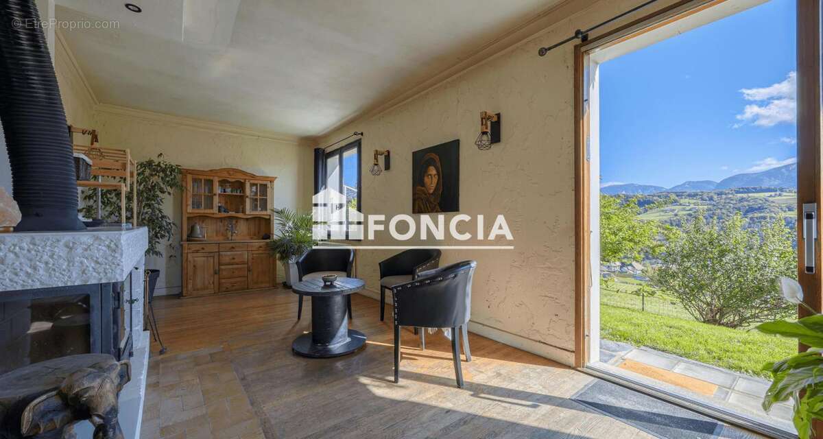 Maison à CHARVONNEX