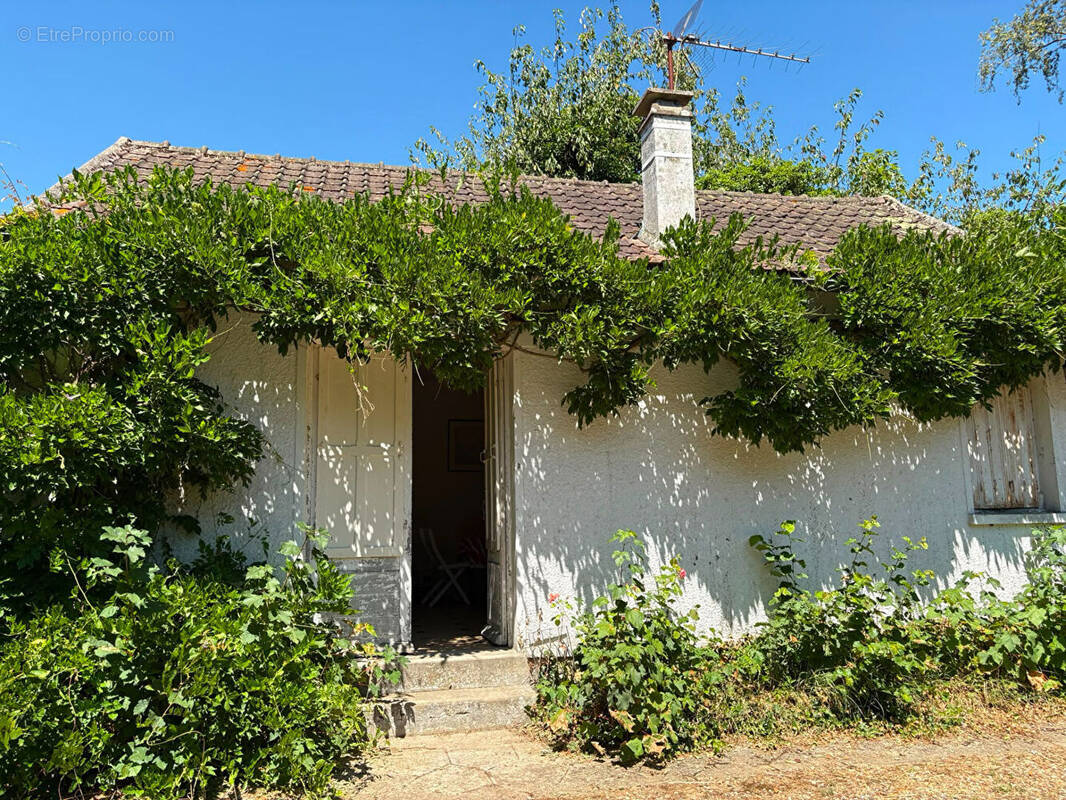 Maison à BEYNES