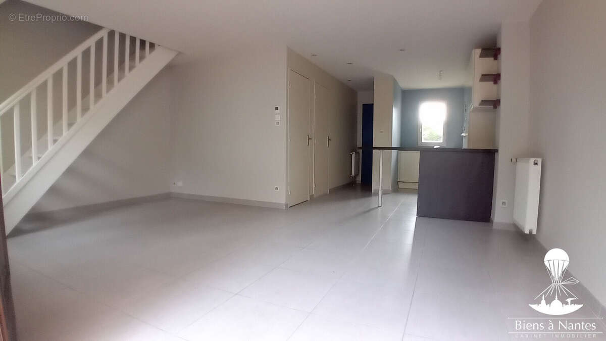 Maison à SAINT-SEBASTIEN-SUR-LOIRE