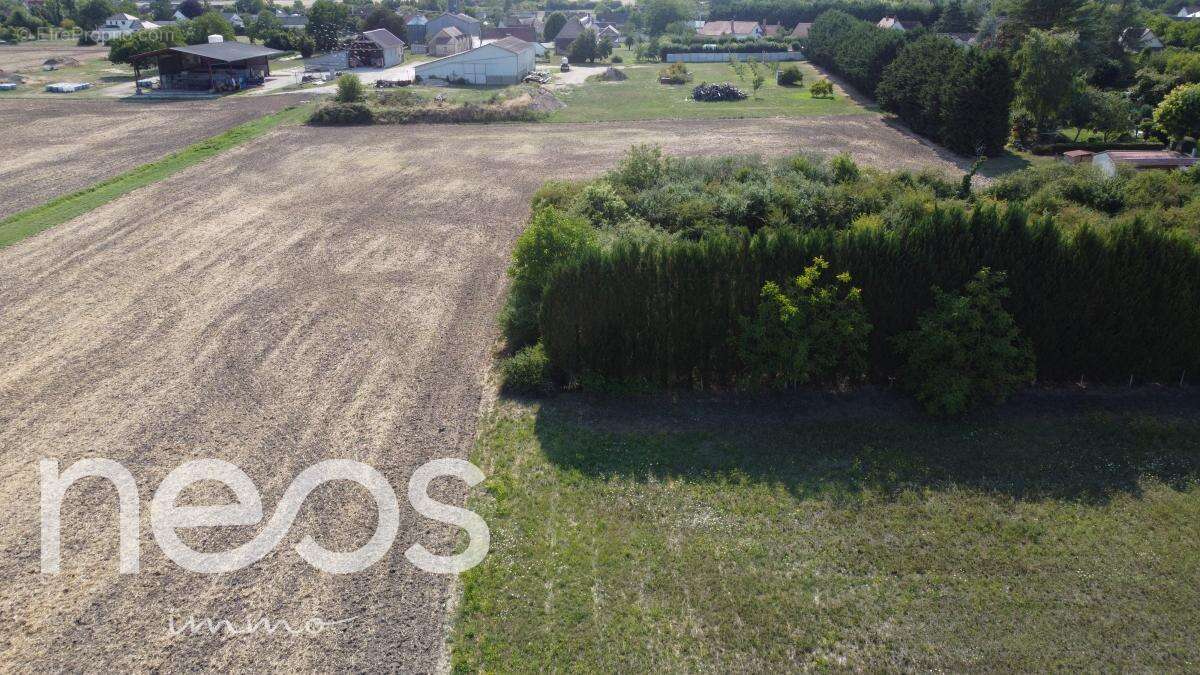 Terrain 8703 m² à Mehun-Sur-Yevre  - photo 19