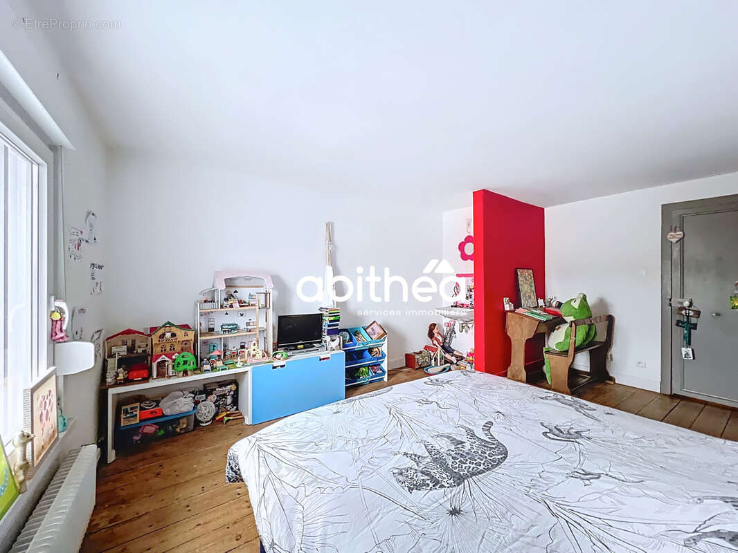 Maison à ENGLEFONTAINE