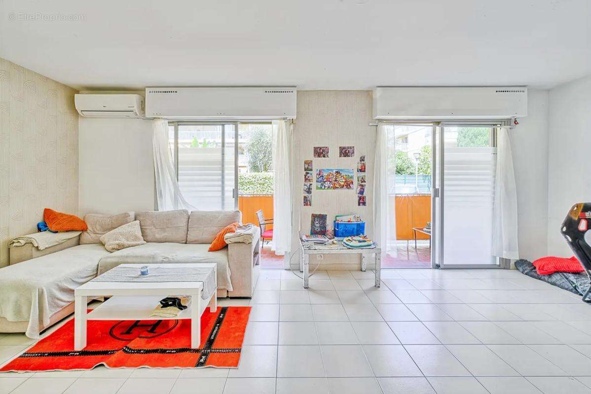 Appartement 2 pièces de 55 m² à Saint-Laurent-du-Var - photo 18