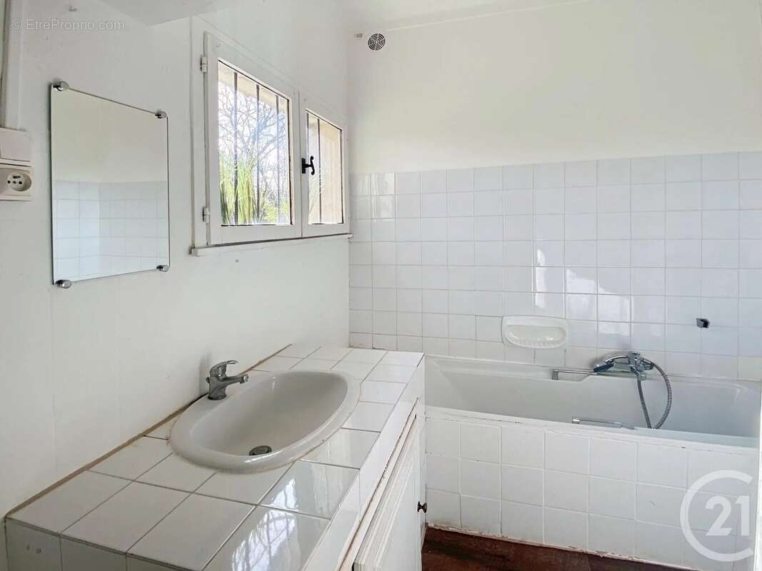 Appartement à VALBONNE