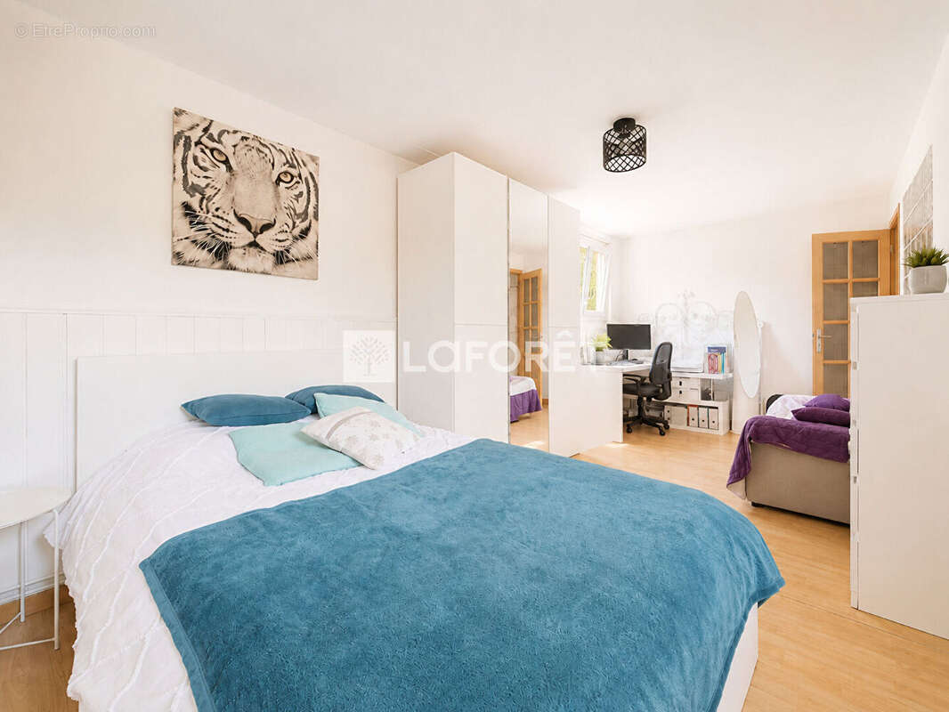 Appartement Montlhéry 3 pièce(s) 86.29 m², avec jardin et deux stationnements privatifs - photo 5