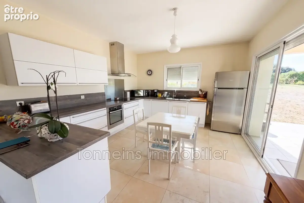 Maison 6 pièces 182 m² à vendre à Birac-Sur-Trec (47200) - photo 4
