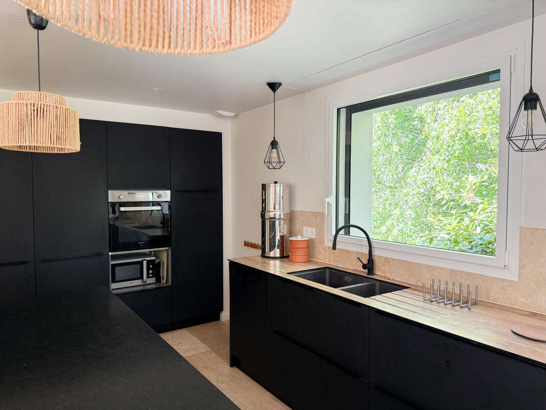 Maison à LA CHAPELLE-SUR-ERDRE