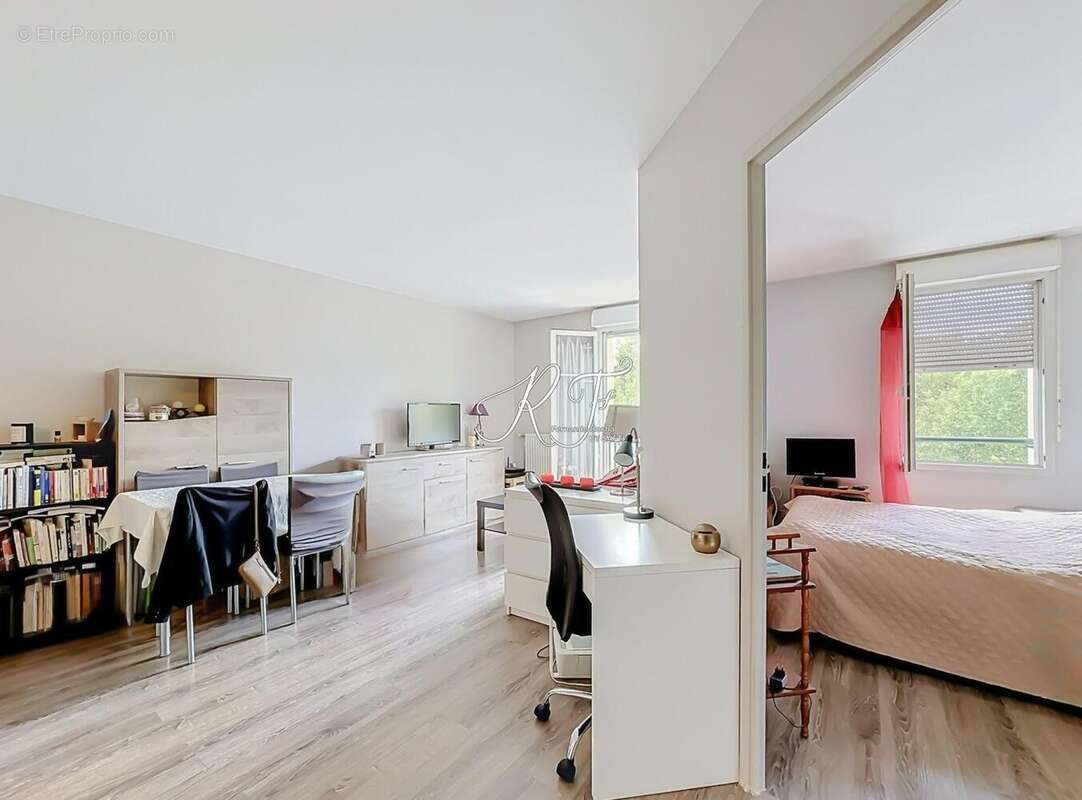 Photo 7 - Appartement à ERAGNY
