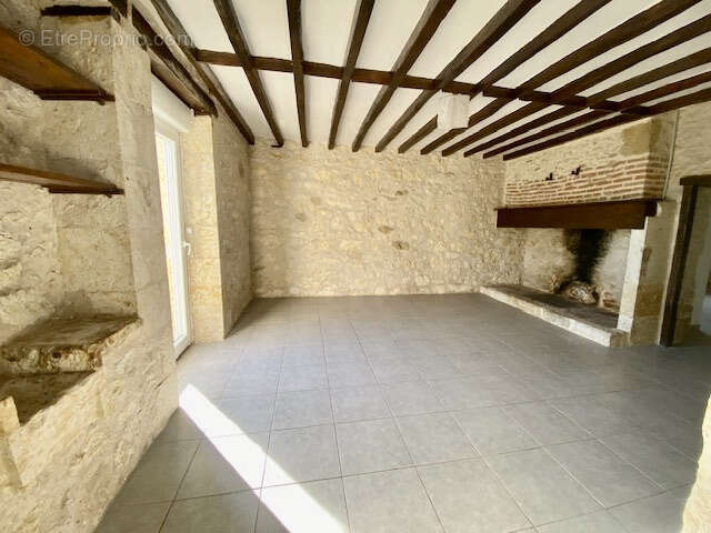 Maison ancienne de plain-pied aux portes d'Auch - photo 5
