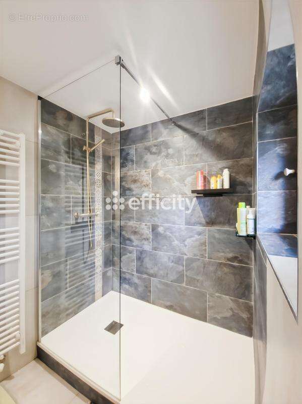 Maison à COISE-SAINT-JEAN-PIED-GAUTHIER