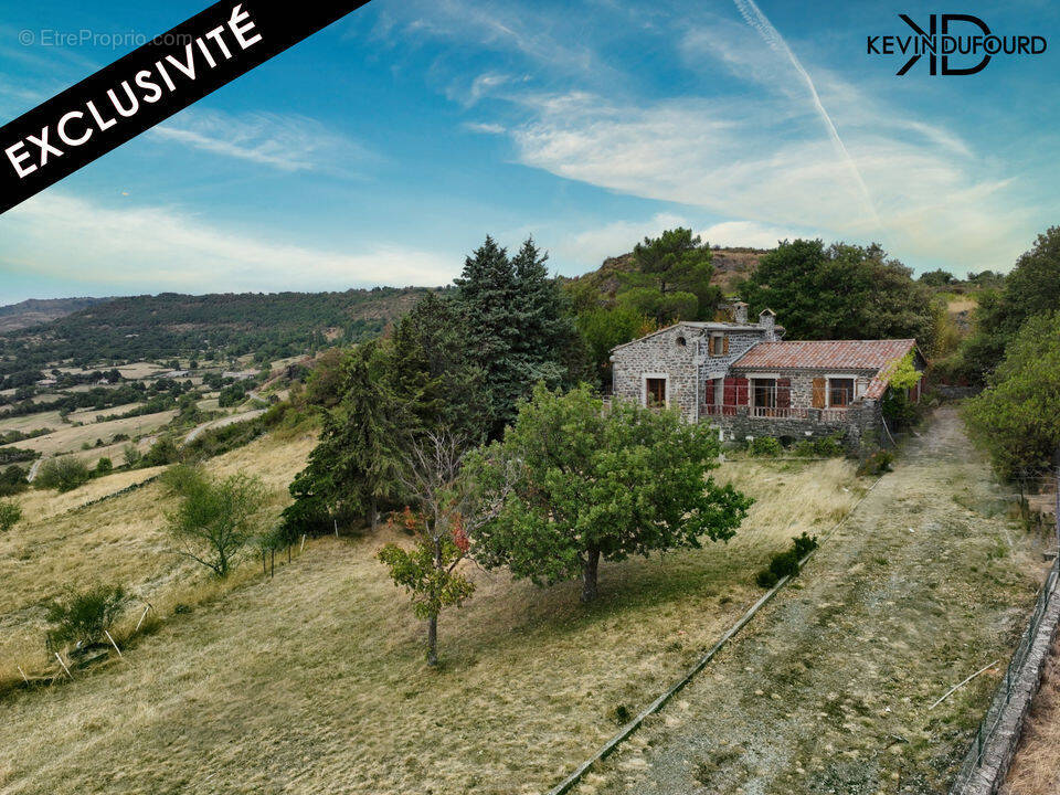 Maison à SAINT-LAURENT-SOUS-COIRON