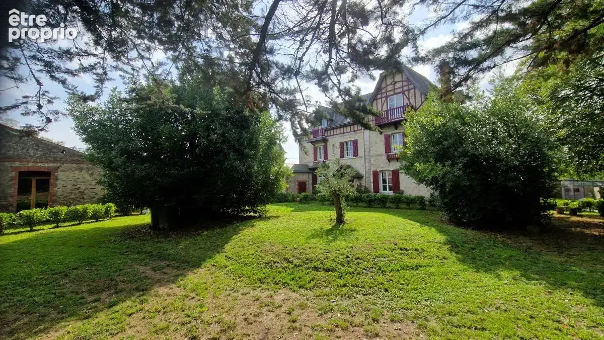 Maison à SAINT-MICHEL-CHEF-CHEF