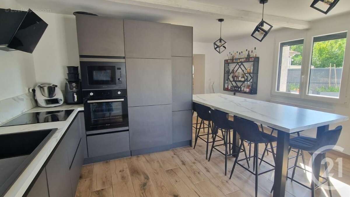 Maison à MESSIMY-SUR-SAONE