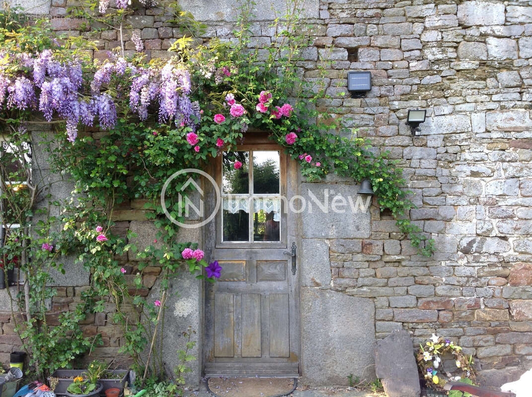 Maison à HOCQUIGNY