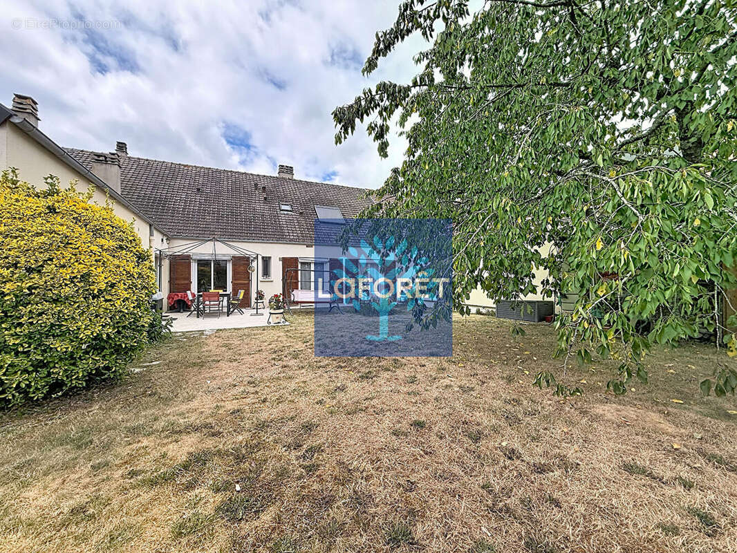 Maison 125 m² à Elancourt  - photo 10