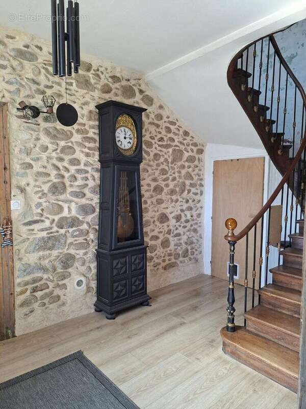 Maison à MARTRES-DE-RIVIERE